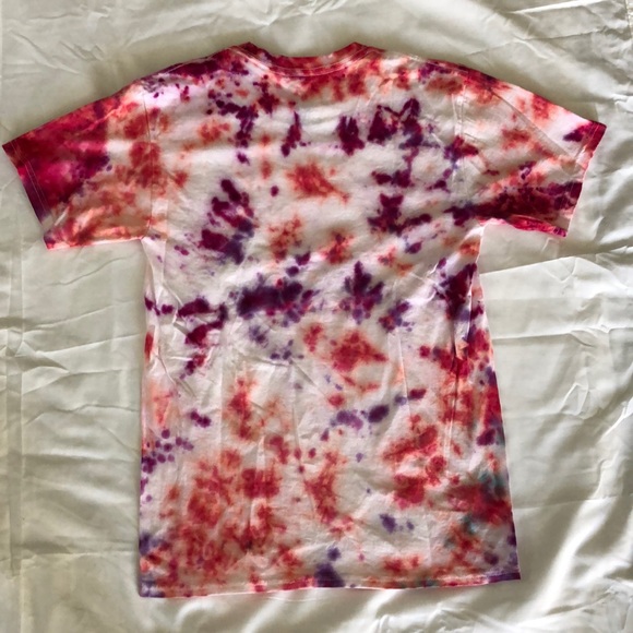 Custom-made hand-dyed tie-dye cotton tee shirt - Picture 5 of 5